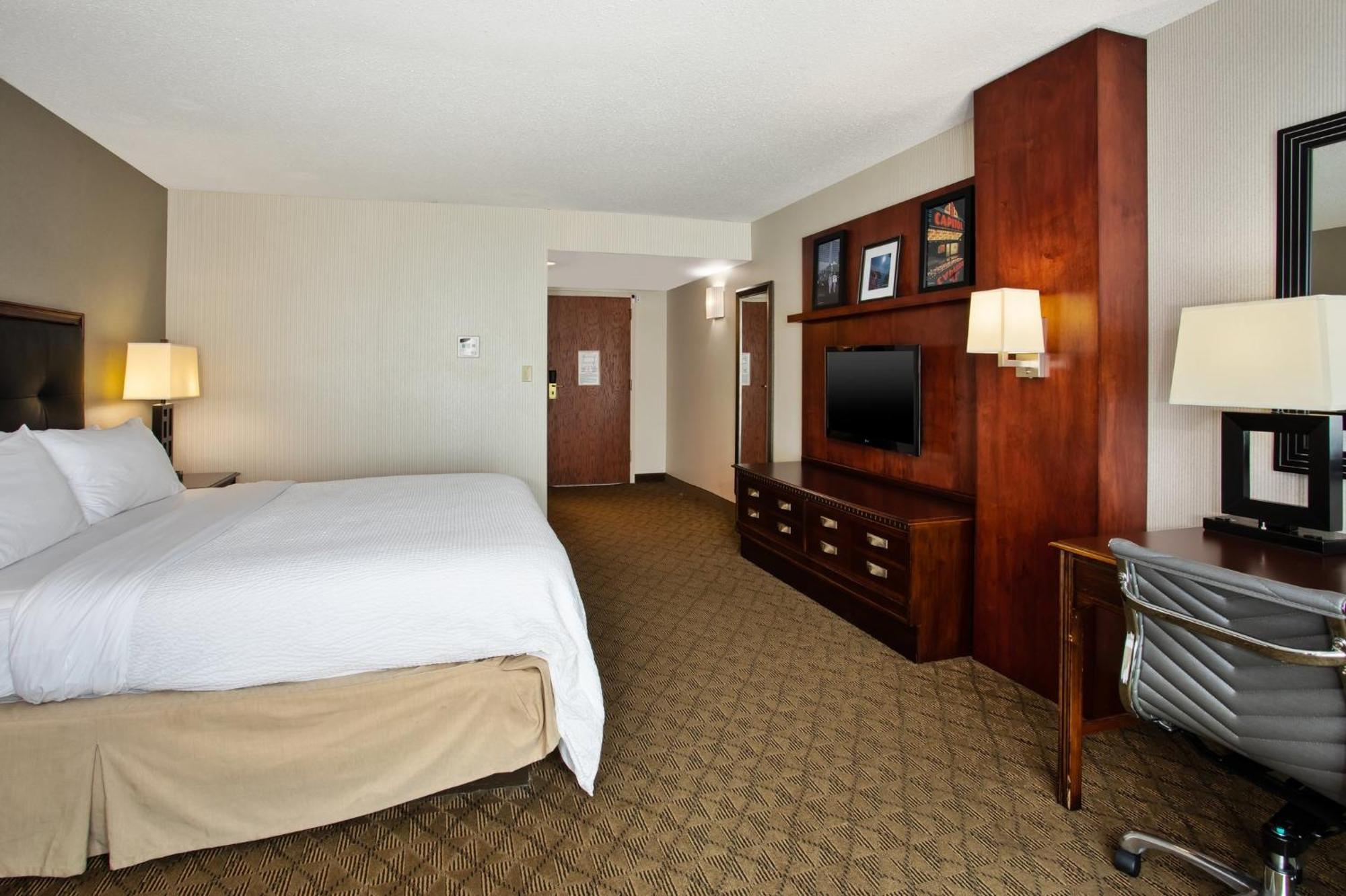 Holiday Inn University Plaza-Bowling Green By Ihg Экстерьер фото